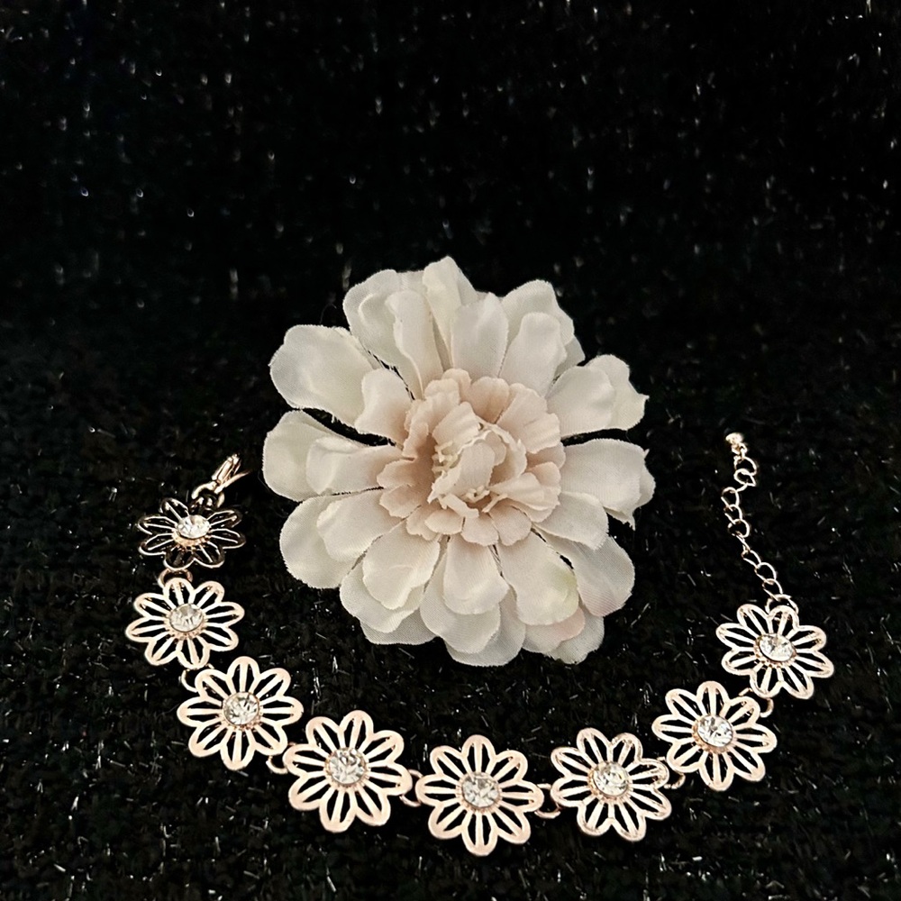 Delicate Rose Gold Colored Floral Link Bracelet -